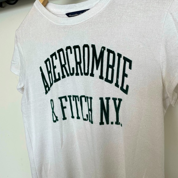 ABERCROMBIE WHITE T-Shirt - Picture 3 of 3